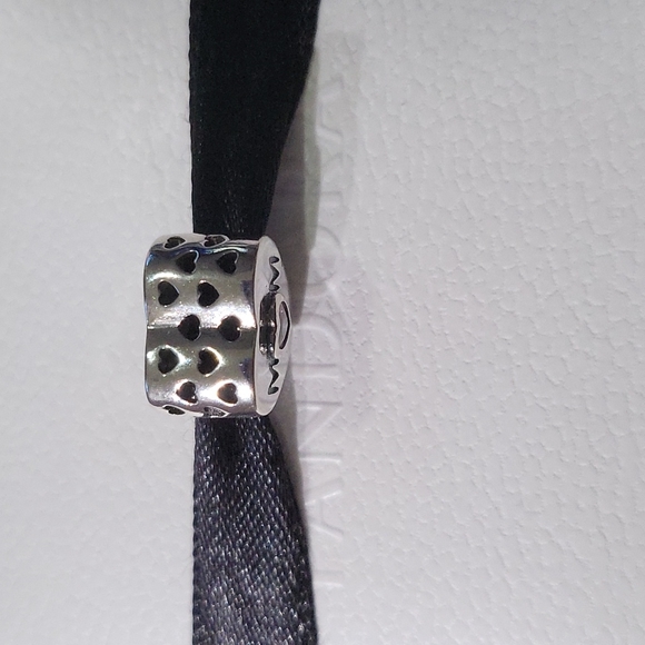 HEART MOM CHARM - Picture 2 of 4